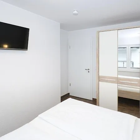 Apartman Admiralsgarten, Backbord 12